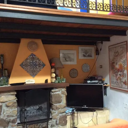 Holiday home Le Di Lilli Pitti Nicolo E Raffaello *